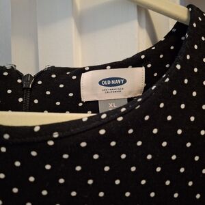 Old Navy XL TALL Black and White polka dot  long sleeved knit sheath dress.